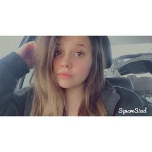 Meet your Posher, Kayla